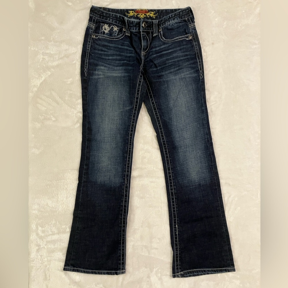Maurice’s 7/8 Dark wash 30 x 32 jeans